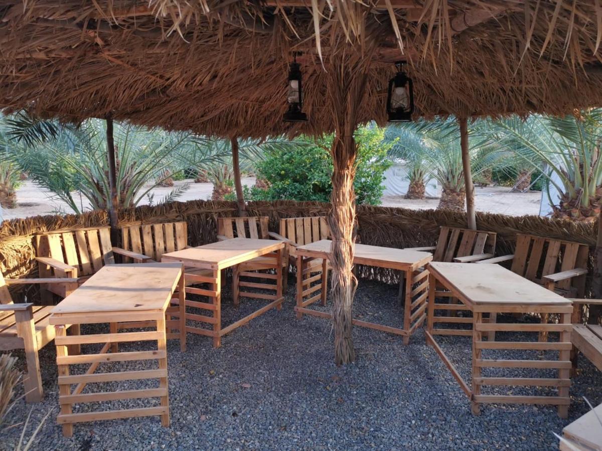 Almazham Camp Resort Ал Ула Екстериор снимка