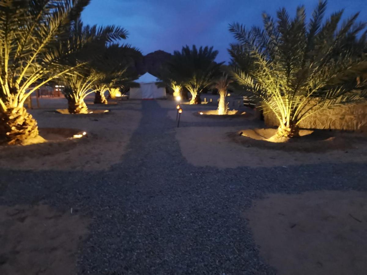Almazham Camp Resort Ал Ула Екстериор снимка